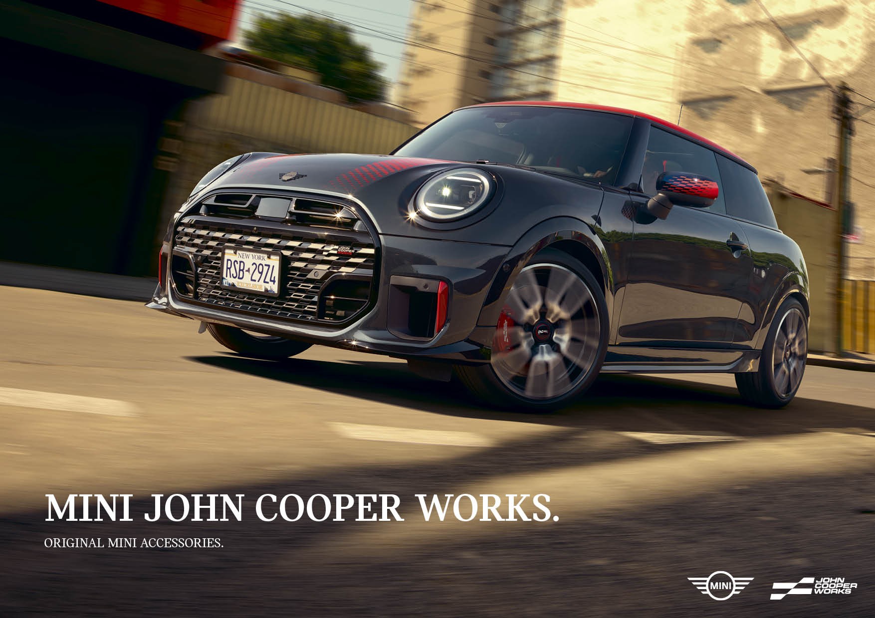 MINI JOHN COOPER WORKS.